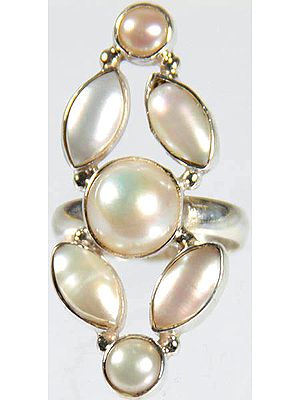 Pearl Ring