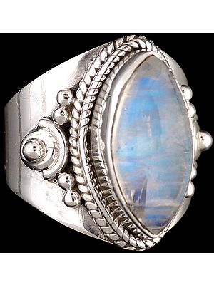 Rainbow Moonstone Finger Ring