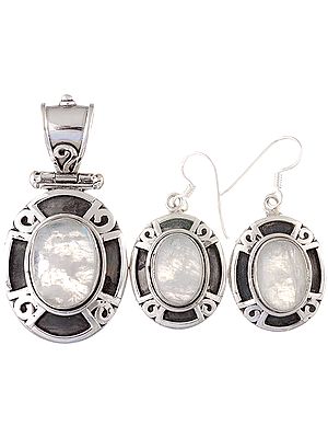 Rainbow Moonstone Oval Pendant with Matching Earrings Set