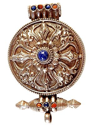 Vishva Vajra Gau Box Pendant with Lapis Lazuli and Coral