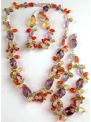 Beaded Necklace, Bracelet & Earrings Set