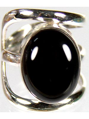 Black Onyx Oval Ring