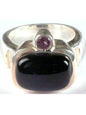 Black Onyx Ring with Amethyst