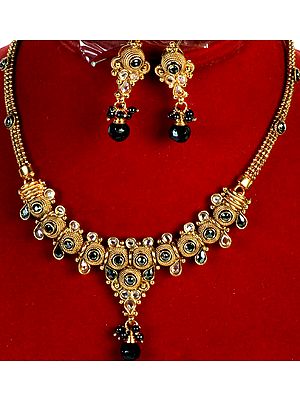 Black Polki Necklace and Earrings Set with Cut Glass