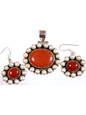 Carnelian and Pearl Pendant with Matching Earrings Set
