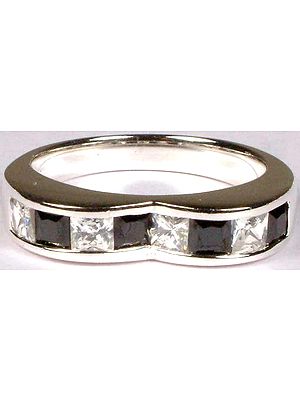 Faceted Cubic Zirconia Valentine Ring