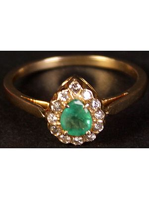 Faceted Emerald Teardrop Ring with Diamond