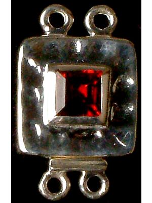 Faceted Garnet Closure