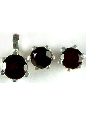Faceted Garnet Pendant & Earrings Set