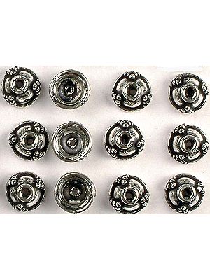 Fine Caps with Granulation (Price Per Four Pieces)