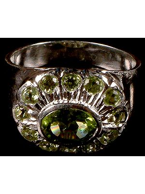 Fine Cut Peridot Ring