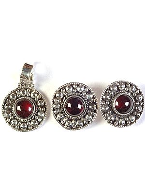 Garnet Pendant with Tops Set