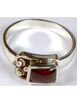 Garnet Ring