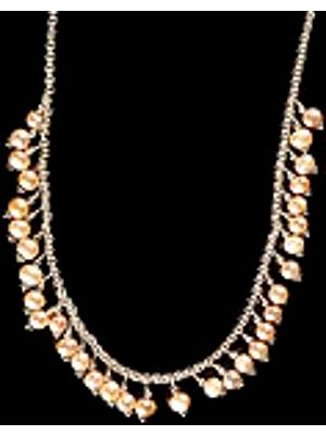 Dangling Pearl Necklace