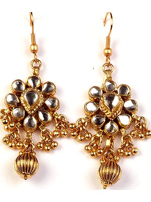 Golden Kundan Earrings