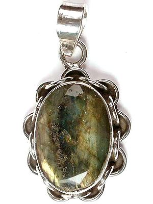 Labradorite Oval Pendant