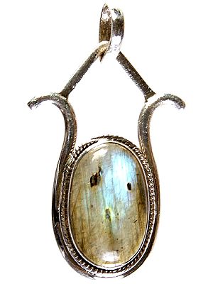 Labradorite Oval Pendant