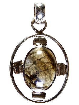 Labradorite Oval Pendant