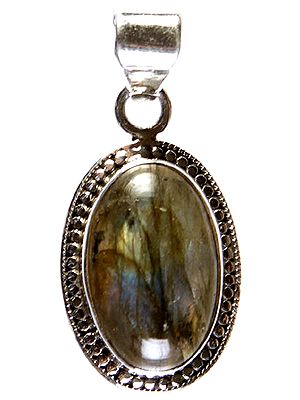 Labradorite Oval Pendant