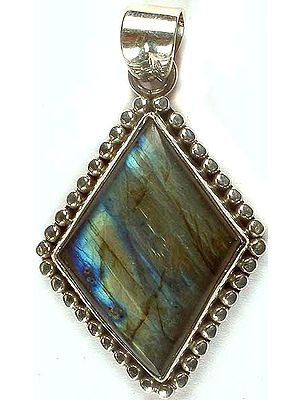 Labradorite Pendant