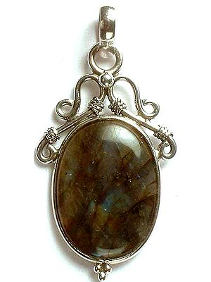 Labradorite Pendant