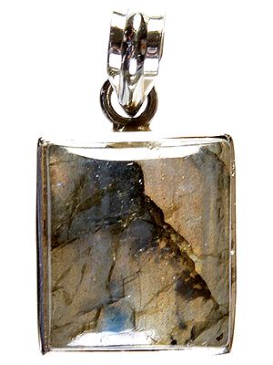 Labradorite Pendant