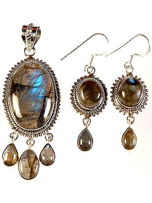 Labradorite Pendant with Matching Earrings