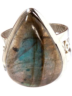 Labradorite Ring