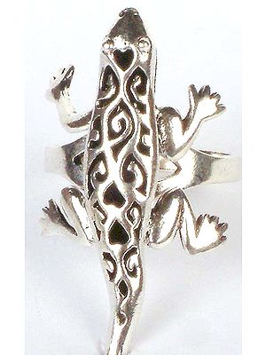 Lizard Ring with Moving Limbs