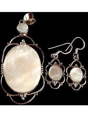 MOP with Pendant with Earrings Set