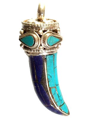 Nepalese Claw Shaped Pendant