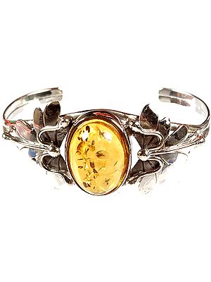 Oval Amber Bracelet with Sterling Leaves