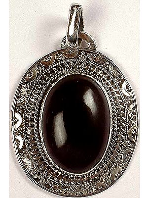 Oval Amethyst Pendant