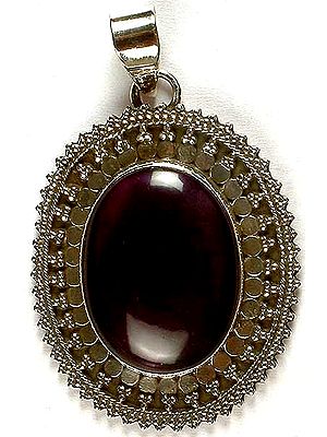 Oval Amethyst Pendant