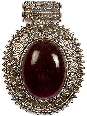 Oval Amethyst Pendant With Spirals