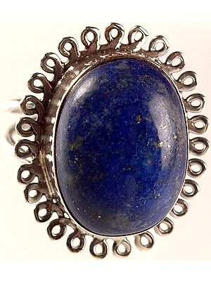 Oval Finger Ring of Lapis Lazuli