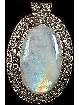 Oval Rainbow Moonstone Pendant