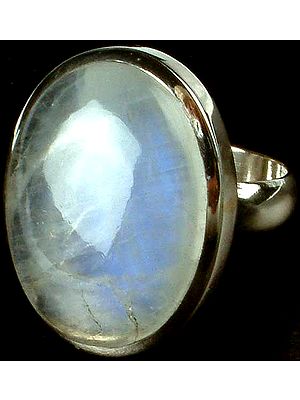 Oval Rainbow Moonstone Ring