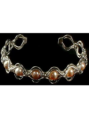 Pearl Bracelet
