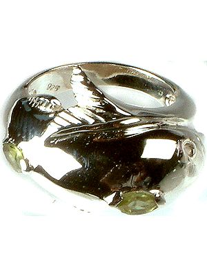 Peridot Dolphin Ring