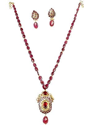 Buy Elegant Gold Jewelry Sets Only at Exotic India