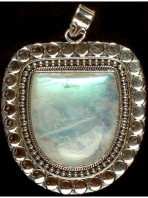 Rainbow Moonstone Pendant