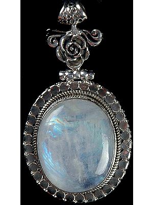 Rainbow Moonstone Pendant