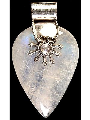 Rainbow Moonstone Pendant