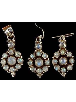 Rainbow Moonstone Pendant With Matching Earrings