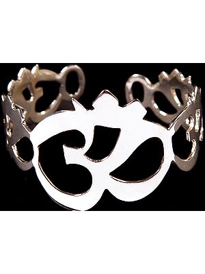 Direct Expression of the Supreme Soul