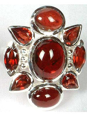 Superfine Garnet Ring