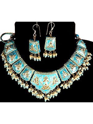 Turquoise Floral Necklace with Earrings