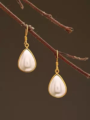 Teardrop Shape Pearl Hook Earrings