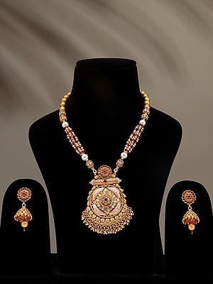 Floral Design Necklace and Earrings Set with Beads